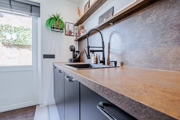 Medium property photo - Van Vollenhovenstraat 5, 3265 BX Piershil